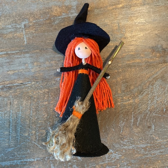 Handmade Witch Doll Decor – Unique Spooky Witchcraft Figure, Perfect for Hallowe - Picture 3 of 4
